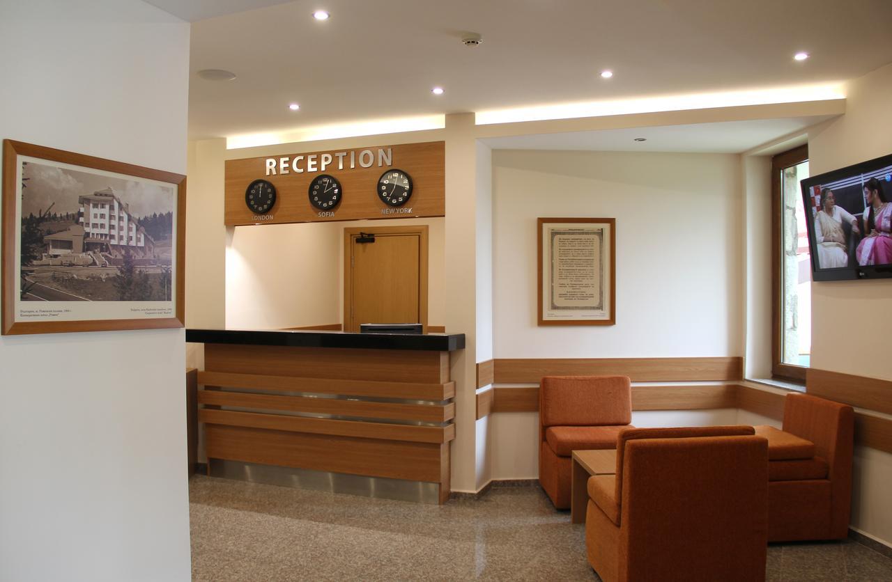 Hotel Coop Rozhen Пампорово Екстер'єр фото